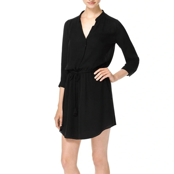 Aritzia Dresses & Skirts - Babaton Silk Bennett Dress